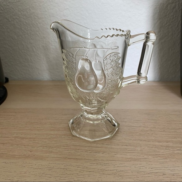 Art Deco Jeannette Glass Creamer - Picture 1 of 10